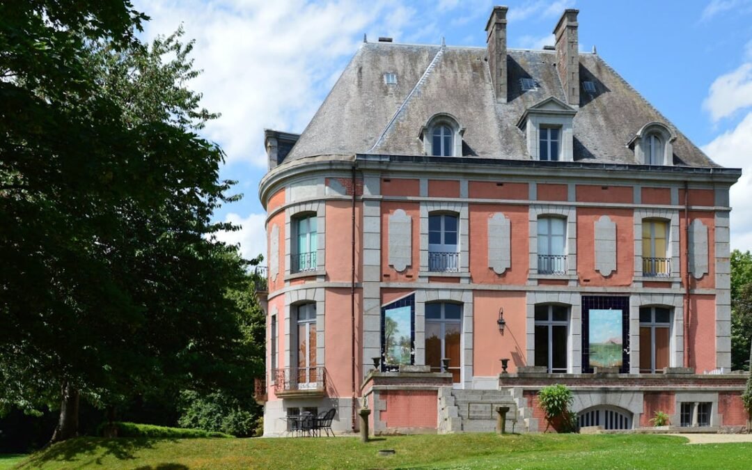 Which Rooms Should I Prioritize When Remodeling A Vintage Home?